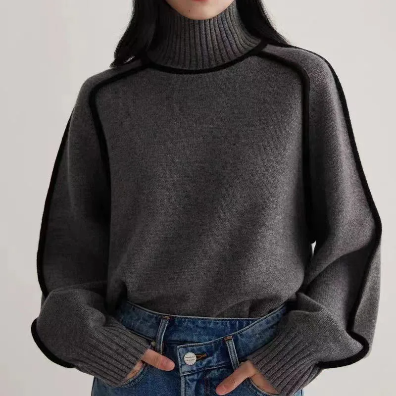 Lara Turtleneck Pullover